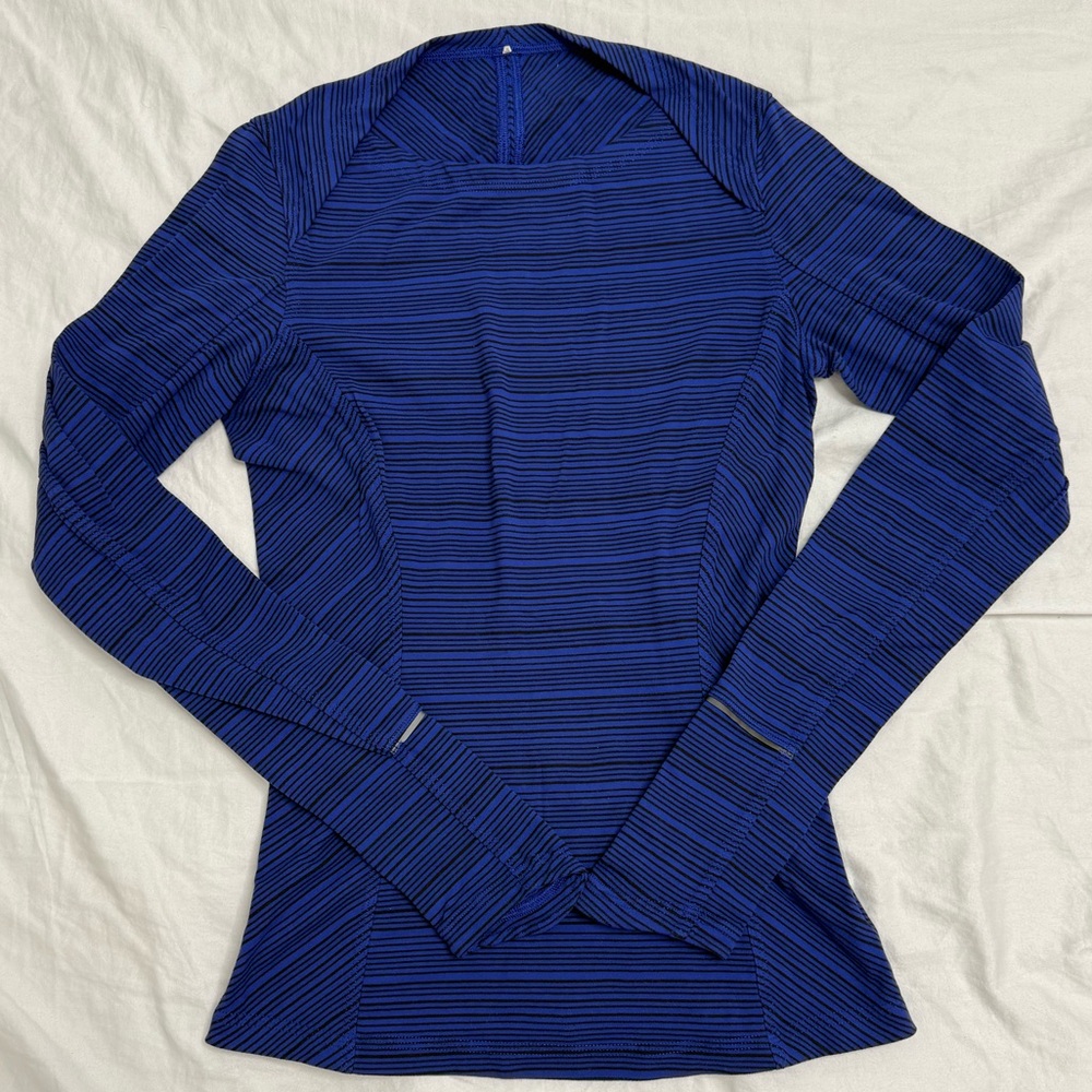 lululemon athletica Navy Blue Black Striped Long Sleeve Top sz 4 great condition
